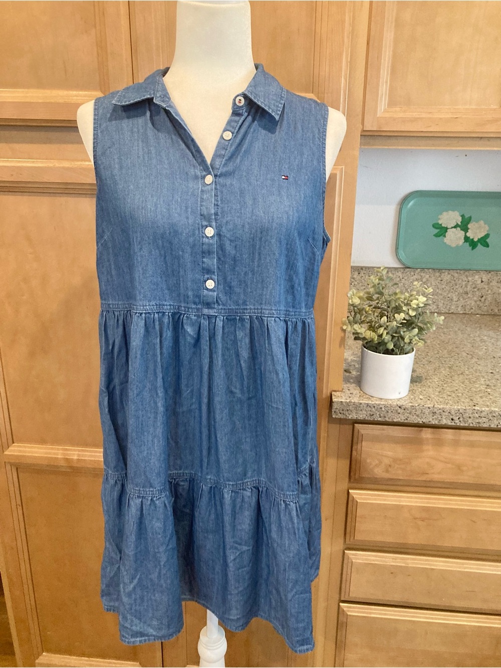 Tommy Hilfiger Sleeveless Chambray Mini Dress - Light Blue Size 10P runs small
